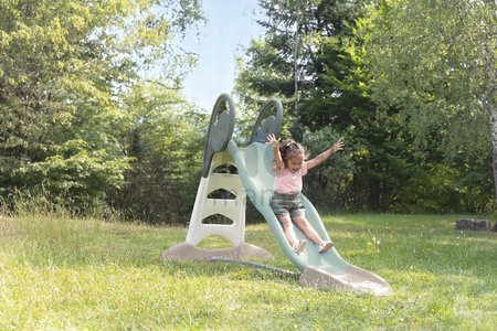 Šmykľavka ekologická s vodotryskom Toboggan XL Slide Green Smoby 230 cm šmýkacia plocha z recyklovaného materiálu s UV filtrom