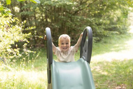 Šmykľavka ekologická s vodotryskom Toboggan XL Slide Green Smoby 230 cm šmýkacia plocha z recyklovaného materiálu s UV filtrom