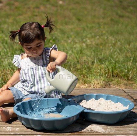 Pieskovisko ekologické mušľa sada 2 kusov s formičkami Double Mini Sand Pit Green Smoby s krhličkou a lopatka s hrabličkami pre malé priestory od 18 m