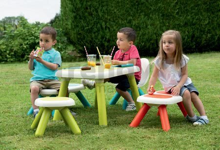Stôl pre deti KidTable Smoby zelená/modrá/červená s UV filtrom od 18 mes
