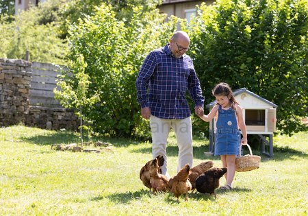 Kurín pre 5 sliepok Cluck Cluck Cottage Beige Smoby 4 dvere so schodmi a kŕmidlom a hniezdo s falošným vajíčkom 128 cm výška