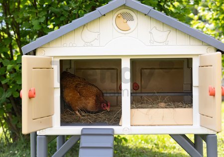 Kurín pre 5 sliepok Cluck Cluck Cottage Beige Smoby 4 dvere so schodmi a kŕmidlom a hniezdo s falošným vajíčkom 128 cm výška