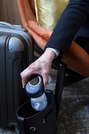 Odsávačka materského mlieka Single Electric Breast Pump Night Blue Beaba elektrická 3 režimy a 9 úrovní výkonu 180 ml BE911737