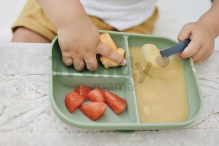 Tanier pre bábätká Silicone Suction Plate Beaba Sage Green zo silikónu rozdelený zelený od 4 mes