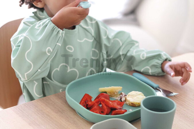 Podbradník 2v1 Bib with Removable Sleeves Sage Green Beaba s odnímateľnými rukávmi vodeodolný zelený od 4 mes BE913577