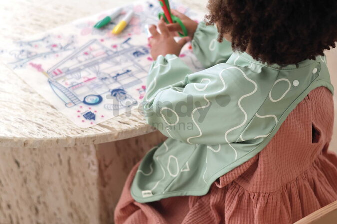 Podbradník 2v1 Bib with Removable Sleeves Sage Green Beaba s odnímateľnými rukávmi vodeodolný zelený od 4 mes BE913577