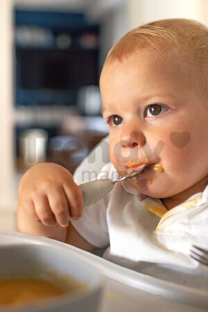 Prvý detský príbor Stainless Steel Pre-Cutlery Velvet Grey Beaba vidlička a lyžička sivý od 10 mes BE913581