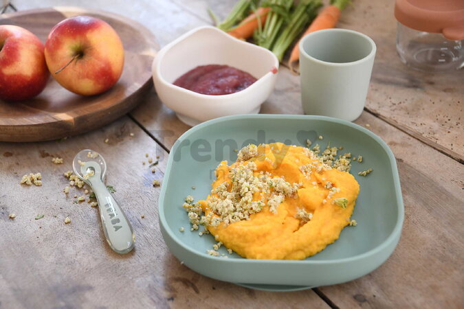 Jedálenská súprava Silicone Meal Set Sage Green Misty Green Beaba zo silikónu 4 dielna zeleno-béžová od 4 mes