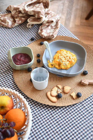 Jedálenská súprava Silicone Meal Set Pebble Beaba zo silikónu 4 dielna zeleno-sivá od 4 mes