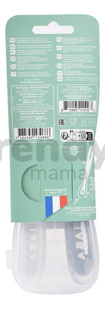 Prvé tréningové lyžičky First Age Silicone Spoons Pebble Cloud Blue Duo Beaba zo silikónu na samostatné jedenie v praktickom obale 2 kusy modro-biele 