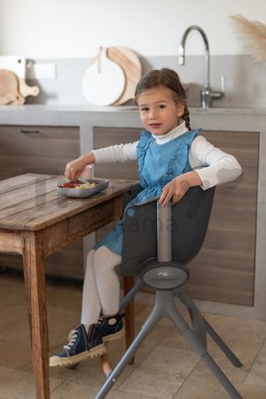 Jedálenská stolička z dreva Up & Down High Chair Beaba polohovatelná do 6 výšok sivá od 6-36 mes