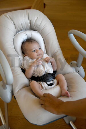 Detské polohovateľné lehátko Up & Down Bouncer IV Clay Beaba 4 výšky a 3 pozície béžové od 0 mes