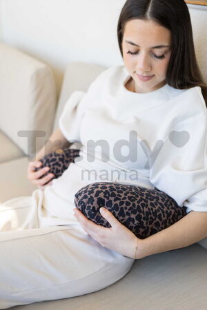 Hrejivý vankúš Little Warmy Jersey Leopard Beaba s ľanovými semienkami na nahrievanie a chladenie s leopardím vzorom