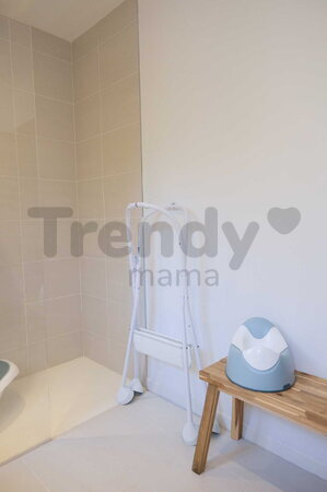 Stojan na detskú vaničku a prebaľovací pult Camélé’O Foot Support White Beaba skladací s odtokovou hadicou biely BE920407