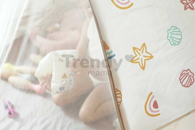 Plážový stan pre deti Breezy Anti UV Tent Clay Earth Beaba s 360° ventiláciou a ochranou proti piesku a hmyzu 120*85 cm béžový so vzorom od 0-36 mes
