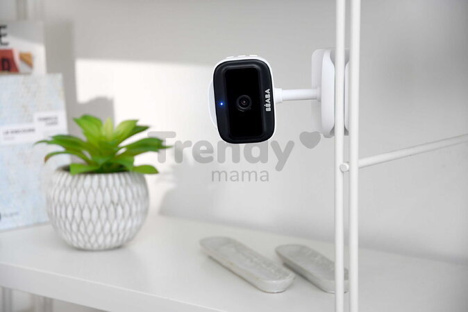 Elektronická opatrovateľka Video Baby Monitor Zen Nomad White Beaba s napojením na mobil, so širokouhlou kamerou a infračerveným nočným videním BE9303