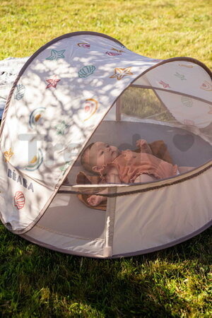 Plážový stan pre deti Breezynest Anti UV Tent Clay Earth Beaba s 360° ventiláciou a ochranou proti piesku a hmyzu béžový od 0-24 mes