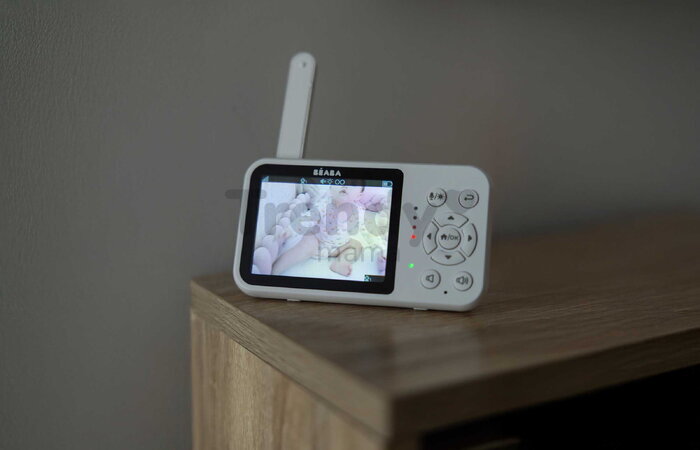 Cestovná elektronická opatrovateľka Video Baby Monitor Zen Travel White Beaba prenosná bez potreby Wi-Fi