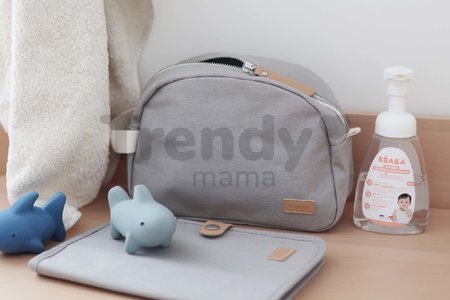 Kozmetická taštička Toiletry Pouch Beaba Canvas Pearl Grey so zipsom sivá