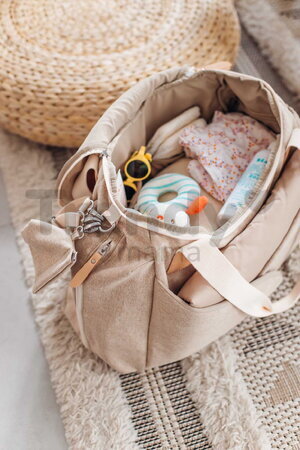 Prebaľovacia taška ku kočíku Sydney II Changing Bag Eco Clay Beaba s prebaľovacou podložkou béžová