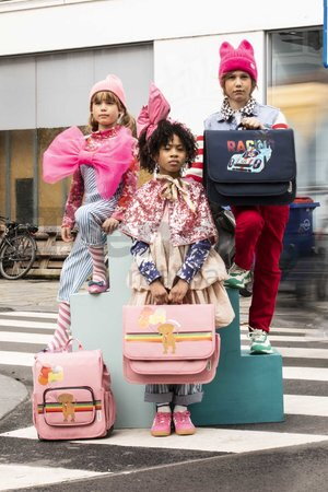 Školská taška batoh Backpack Berlin Dog Jack Piers ergonomická luxusné prevedenie od 6 rokov 36*13*29 cm