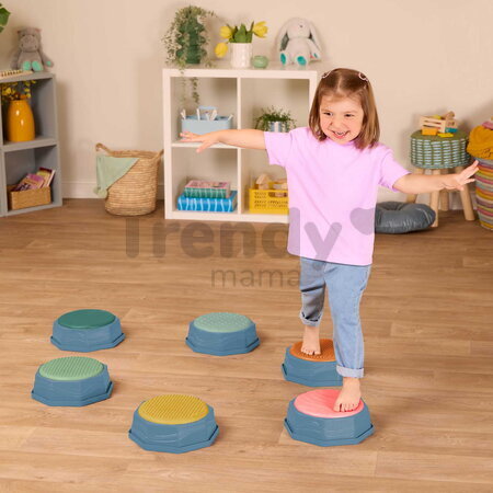 Balančné stupienky Balance & Hop B-Toys na rozvoj rovnováhy, koordinácie a motoriky 6 kusov BTBX2484Z