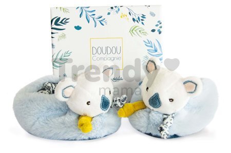 Papučky pre bábätko s hrkálkou Yoca le Koala Doudou et Compagnie modré v darčekovom balení od 0-6 mes