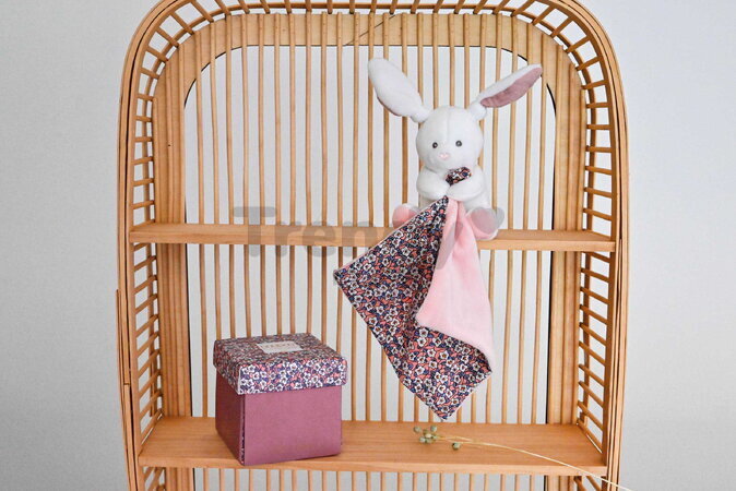 Plüss nyuszi kendővel dédelgetéshez Bunny Plush with Comforter Boh'aime Doudou et Compagnie ajándékcsomagolásban rózsaszín 12 cm 0 hó-tól