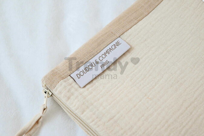 Plyšový obal na zdravotnú dokumentáciu dieťaťa Happy Wild Protection of Health Book Doudou et Compagnie béžový 22 cm od 0 mes DC4122