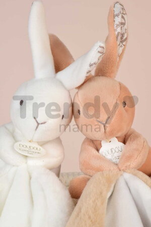 Plüss nyuszi dédelgetéshez kendővel Bunny with a Comforter White Doudou et Compagnie ajándékcsomagolásban fehér 10 cm 0 hó-tól