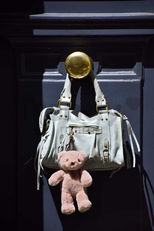 Plyšový medvedík prívesok na kľúče Pink Bear Bag Charm Doudou et Compagnie ružový 20 cm od 24 mes DC4382
