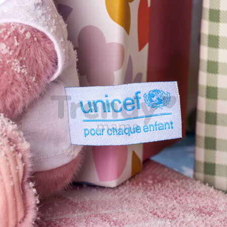 Plyšový medvedík so srdiečkom Heart Bear Unicef Doudou et Compagnie v darčekovom balení hnedý 24 cm od 0 mes DC4681