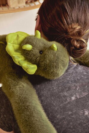 Plyšový dinosaurus na objímanie The Glue Pots Dino Histoire d’ Ours zelený 40 cm od 24 mes