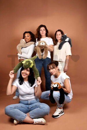 Plyšový dinosaurus na objímanie The Glue Pots Dino Histoire d’ Ours zelený 40 cm od 24 mes