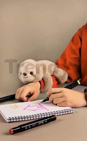 Plyšový leňochod na zápästie Sloth Bracelet Slap The Glue Pots Histoire d’ Ours hnedý 25 cm od 24 mes HO3414