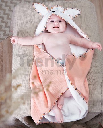 Osuška s kapucí pro nejmenší Zajíček Bath Towel Poppy K'Doux Kaloo růžová 75*75 cm z jemného měkkého materiálu od 0 měsíců