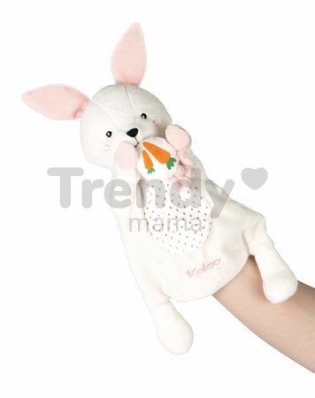 Plyšový zajačik bábkové divadlo Robin Rabbit Kachoo Kaloo s príveskom mrkvička 30 cm pre najmenších od 0 mes