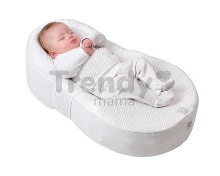 Hniezdo na spanie Cocoonababy® Red Castle pre bábätká s doplnkami biele od 0 mesiacov