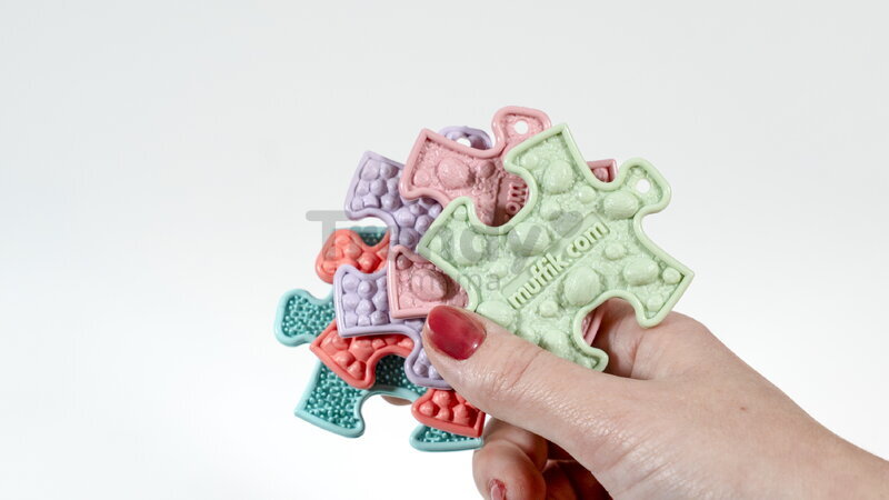 Covoraș ortopedic Nano puzzle în puzzle MUFFIK pentru o dezvoltare sănătoasă a picioarelor, bej