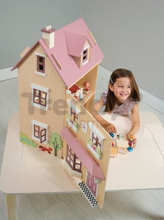 Drevený mestský domček pre bábiku Foxtail Villa Tender Leaf Toys ružový 12 dielov s nábytkom výška 71 cm