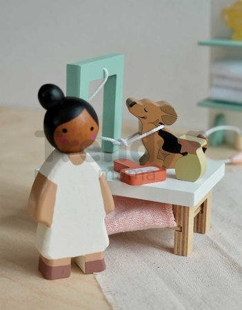 Drevený salón pre psíkov Waggy Tails Dog Salon Tender Leaf Toys so 7 figúrkami psíkov
