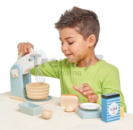 Drevený kuchynský robot Home baking set Tender Leaf Toys s váhou, riadom a potravinami