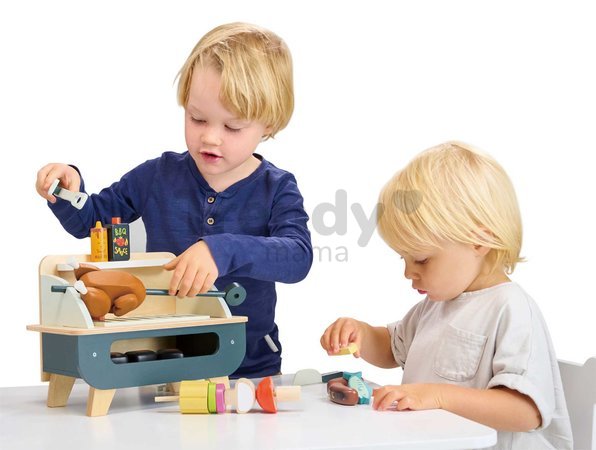 Drevený gril Barbeque Play set Tender Leaf Toys s kuriatkom na grilovanie a zeleninou