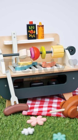 Drevený gril Barbeque Play set Tender Leaf Toys s kuriatkom na grilovanie a zeleninou