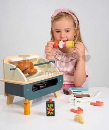 Drevený gril Barbeque Play set Tender Leaf Toys s kuriatkom na grilovanie a zeleninou