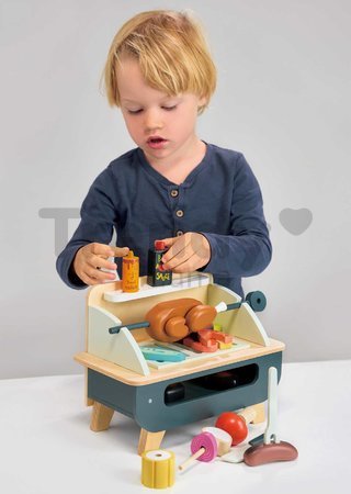 Drevený gril Barbeque Play set Tender Leaf Toys s kuriatkom na grilovanie a zeleninou