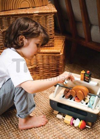 Drevený gril Barbeque Play set Tender Leaf Toys s kuriatkom na grilovanie a zeleninou