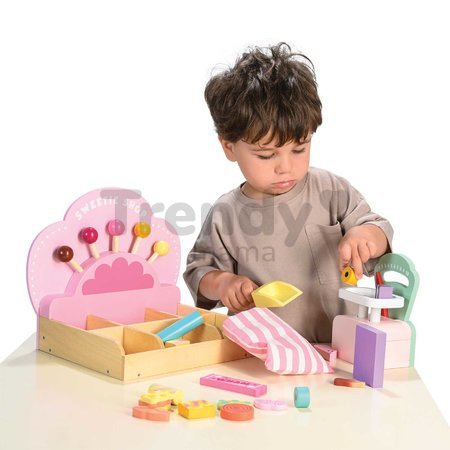 Drevený obchod so sladkosťami Sweetie Pic'N'Mix Shop Tender Leaf Toys s váhou cukríkmi a lízatkami