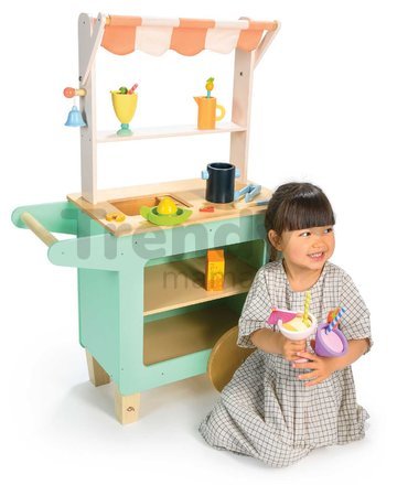 Drevený plážový bar s nápojmi Drinks Trolley Tender Leaf Toys s tabuľkou na písanie kriedou