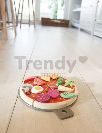 Drevená Pizza Party Tender Leaf Toys so 6 chrumkavými dielmi a 12 potravinami